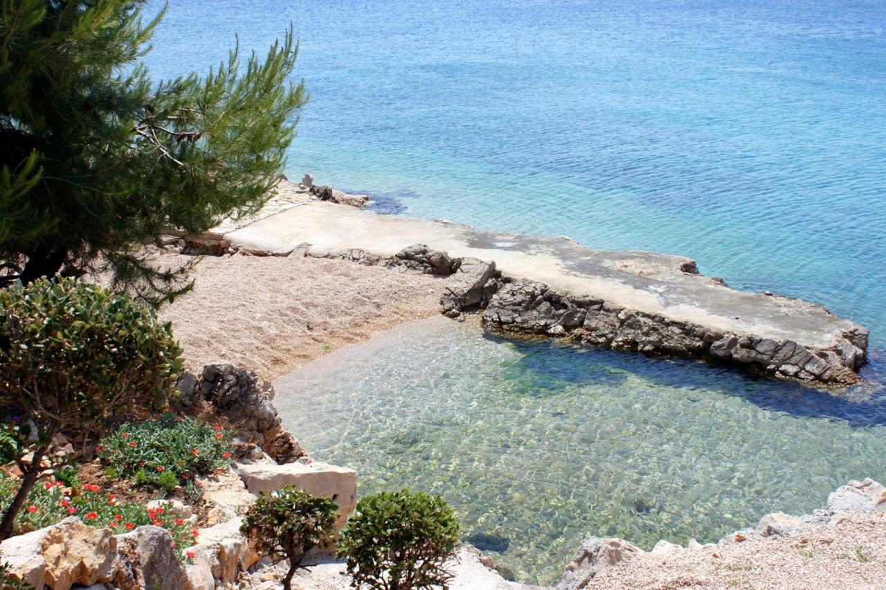 Apartments By The Sea Mandre, Pag - 3084 Kolan Exterior foto